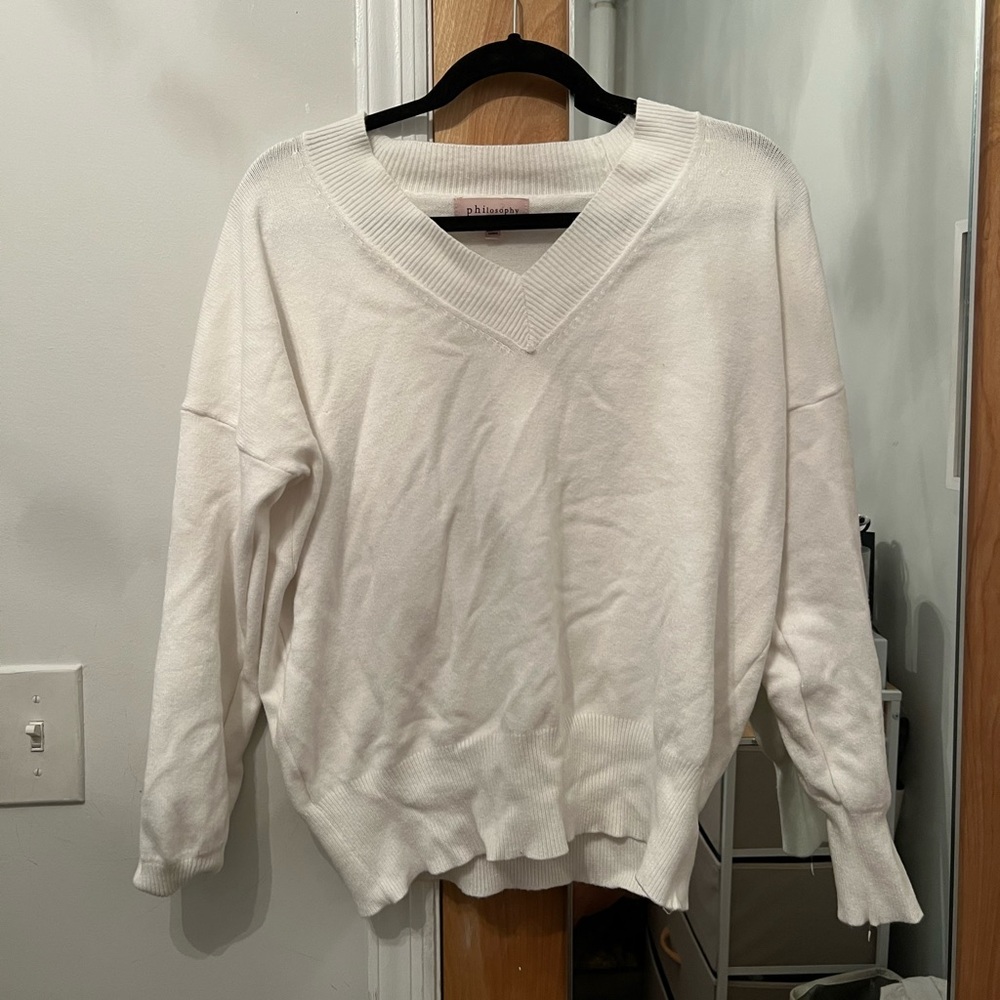 White v neck sweater
